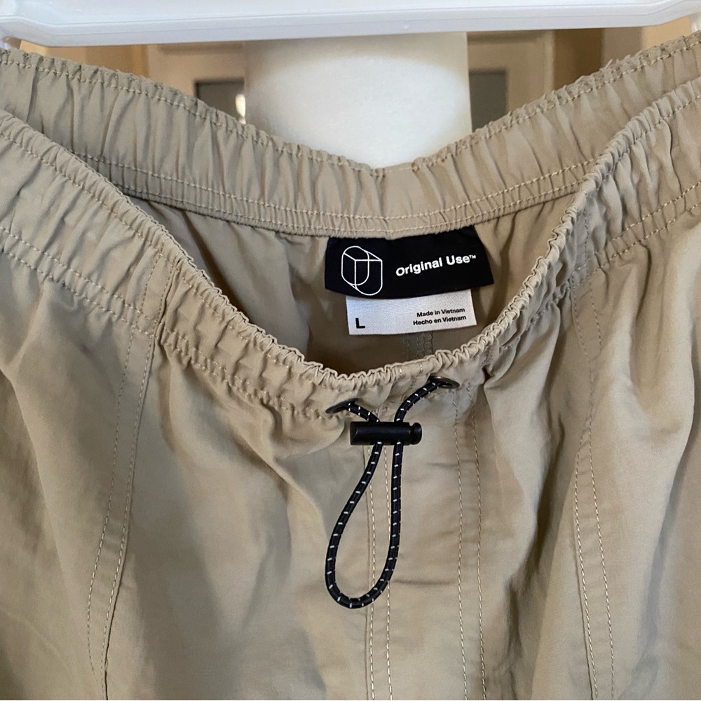 Original Use Tan Cargo Pants - Picture 4 of 13